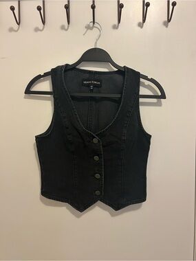 Aritzia Denim Forum Black Denim Vest